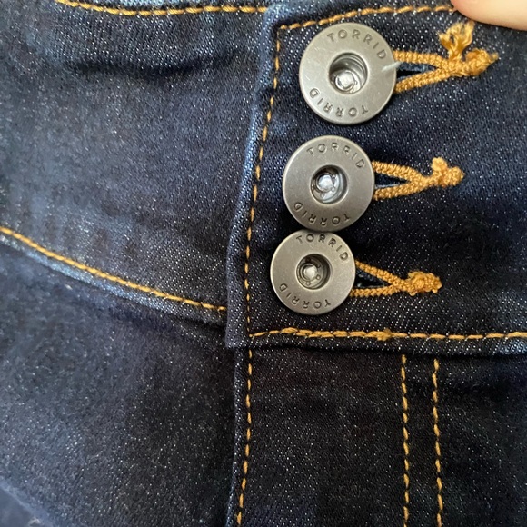 New - Picture 3 of 7